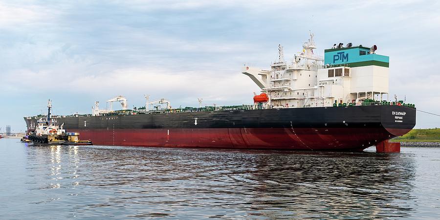 Crude Oil Tanker Sea Sapphire Photograph by Bradford Martin