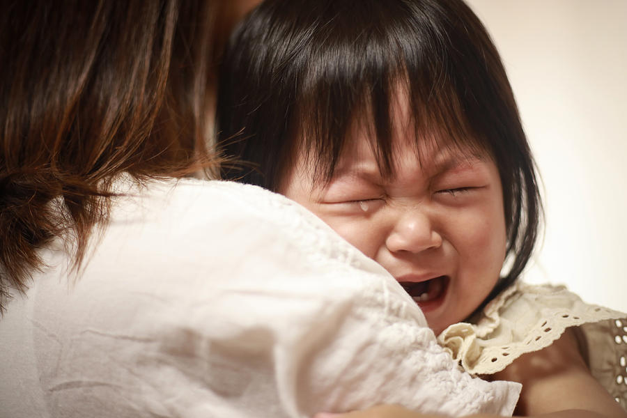 Crying baby Photograph by Yamasan