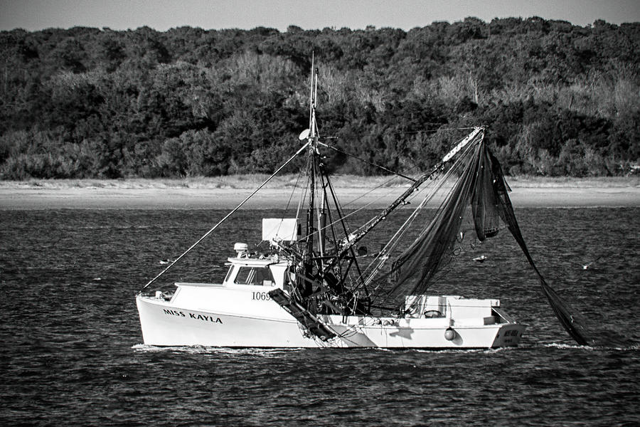 Crystal Coast Shrimp Trawler Photograph by Bob Decker