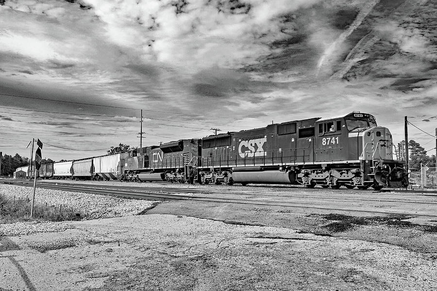 CSX 8741 In Cayce B W Photograph By Joseph C Hinson - Pixels