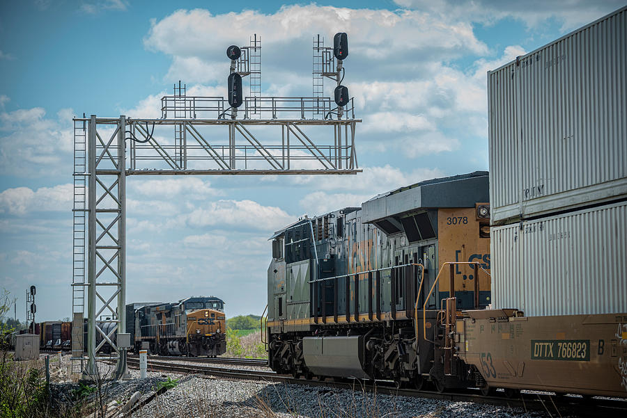 CSX Q029 meets a northbound at South Casky Hopkinsville Ky Photograph by Jim Pearson