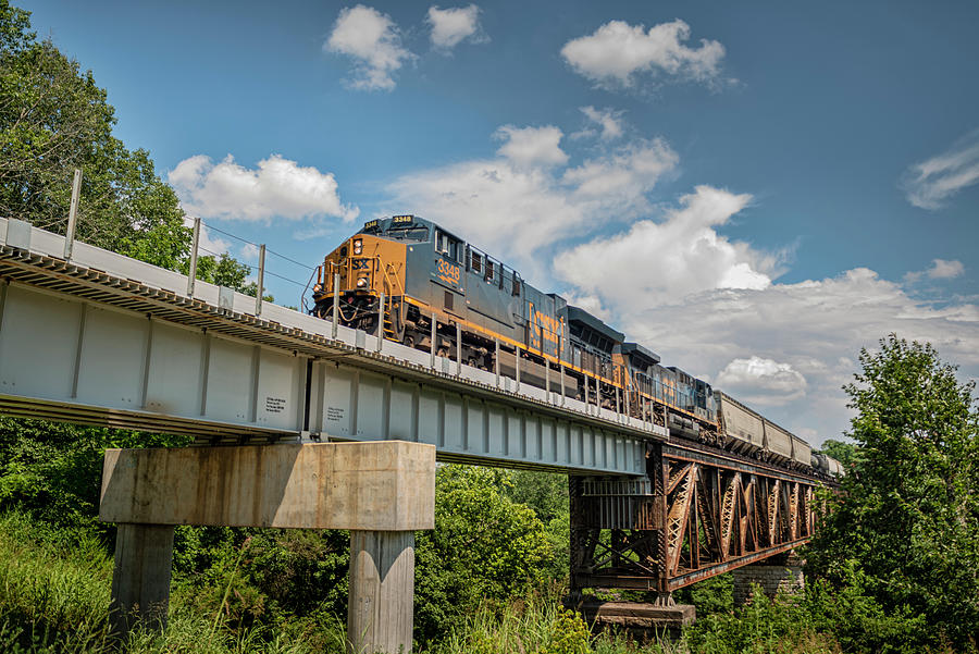 CSX Q500 NB Over The Red River At Adams TN Photograph by Jim Pearson