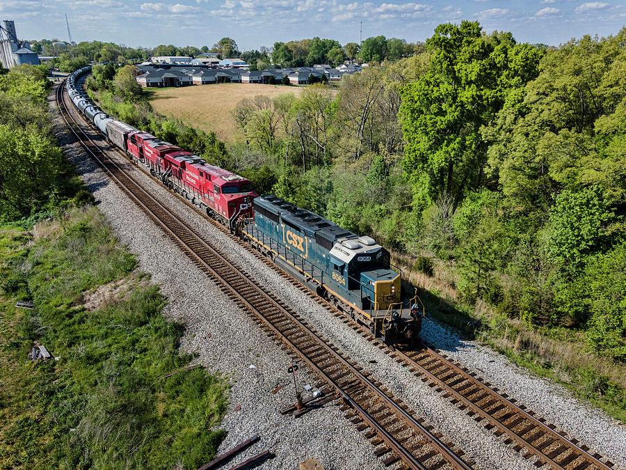 Csx Southbound K423 With Sd40 Leader At Courtland Tn Photograph