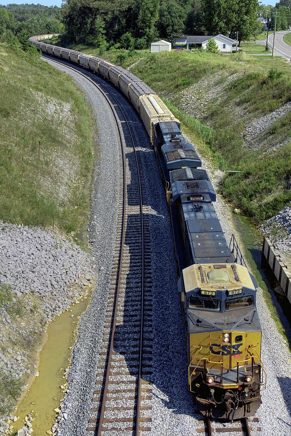 CSXT 872 Heads Up Loaded Grain Train G419 Photograph by Jim Pearson