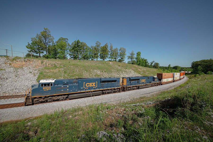 CSXT 8905 and 8900 Two SD70ACe-T4 Locomotives Photograph by Jim Pearson