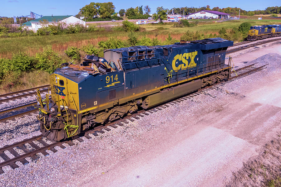 Csxt 914 Ge Es44ac-h Pyrography by Steelrails Photography