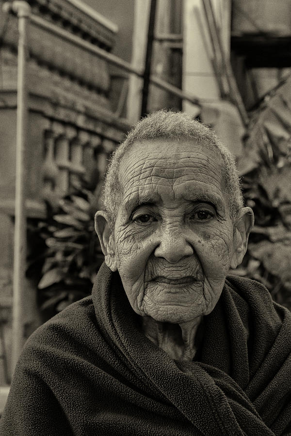 Cuban Woman Photograph by Tom Singleton