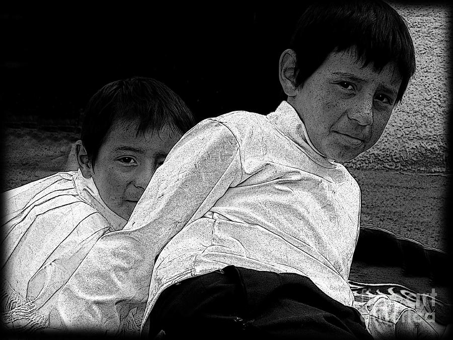 Cuenca Kids 1323 Photograph by Al Bourassa