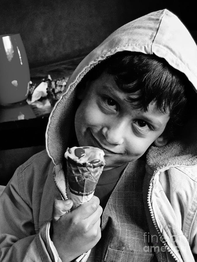 Cuenca Kids 1593 Photograph by Al Bourassa