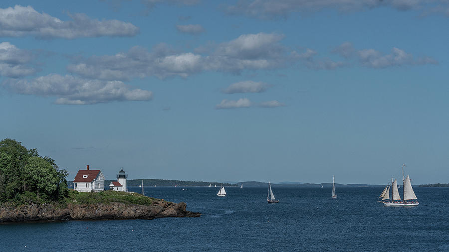 Curtis Island Lighthouse 1 Photograph by Robert Powell - Fine Art America