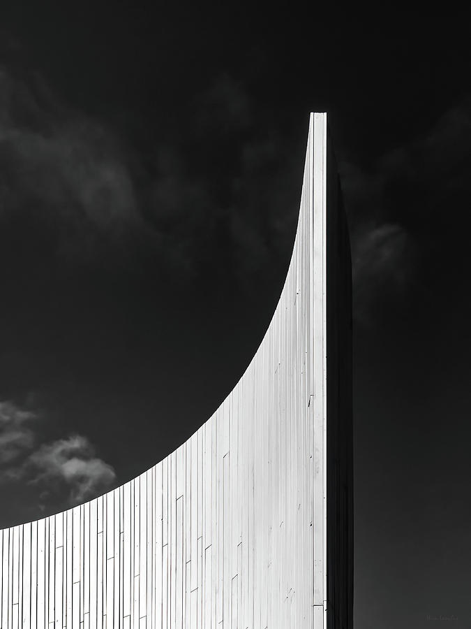 Curve Eight Photograph by Wim Lanclus