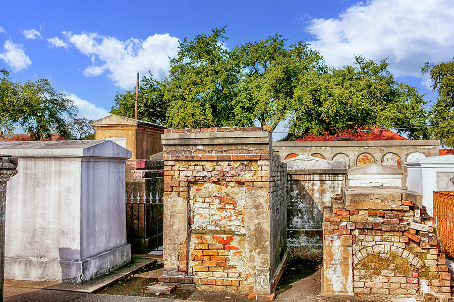 CXemetery 1 New Orleans Photograph by Chris Smith