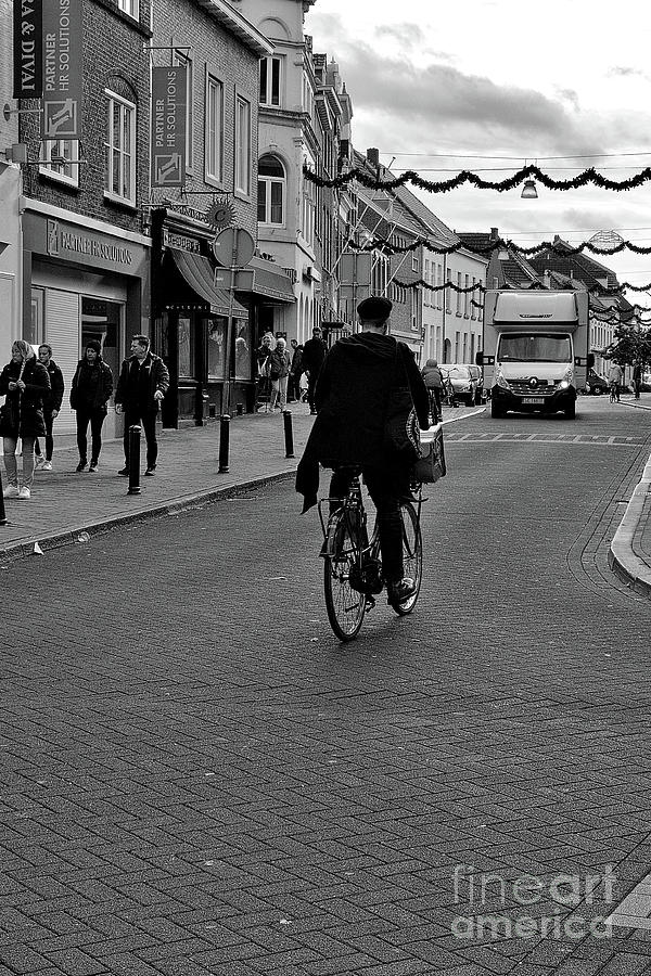 Cycling  Photograph by Elisabeth Derichs