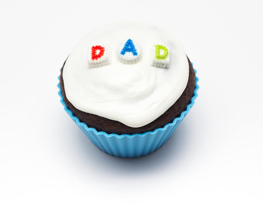 Dads Cupcake Photograph by DustyPixel