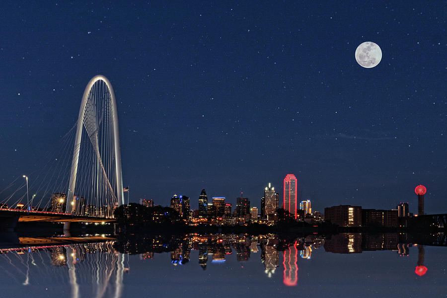 Dallas After Dark Photograph by Steve Templeton