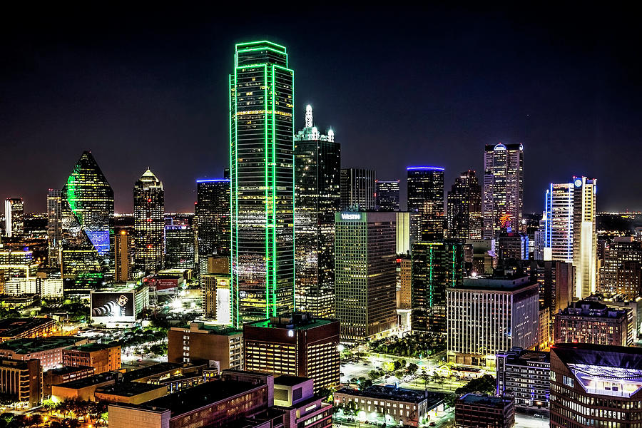 Dallas Skyline By Night Photograph by Harriet Feagin - Fine Art America