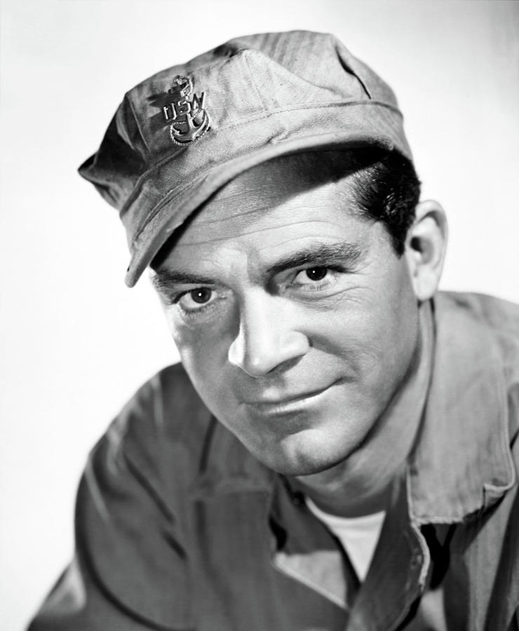 DANA ANDREWS in THE FROGMEN -1951-, directed by LLOYD BACON. Photograph by Album