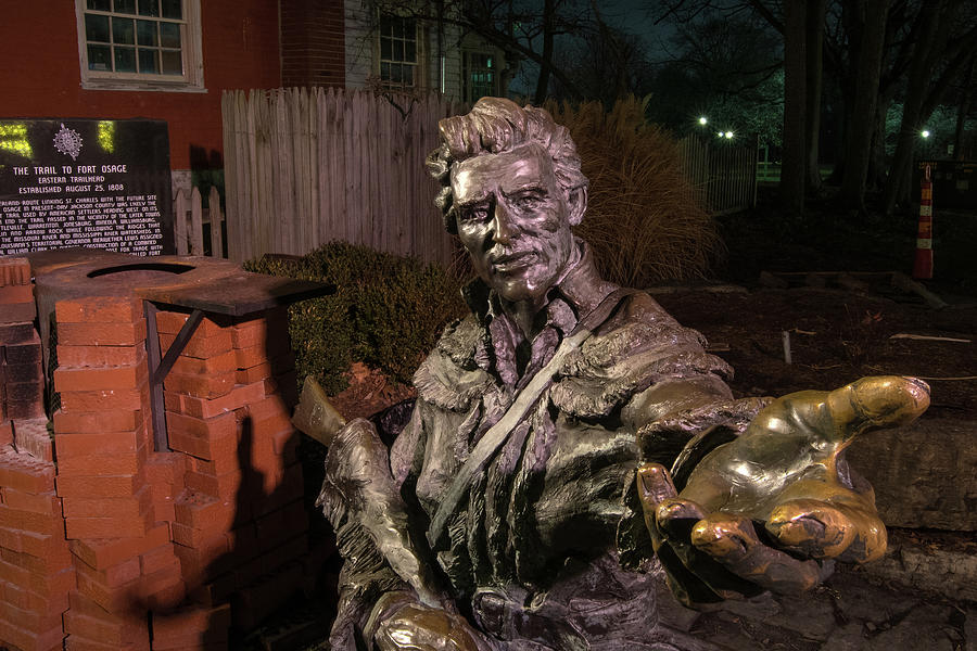 Daniel Boone Statue Photograph by Steve Stuller