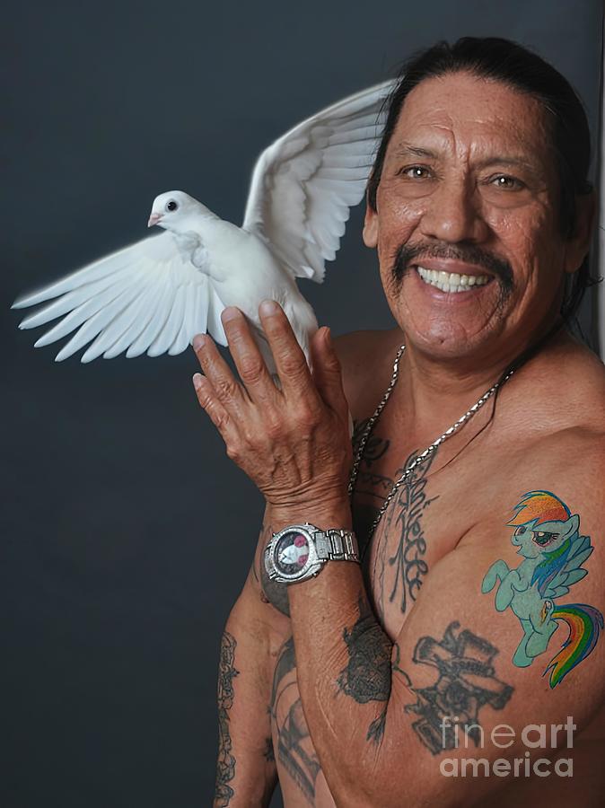 Danny Trejo Talks About Rihannas New Tat ohnotheydidnt  LiveJournal   Page 2