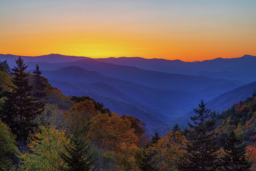 Dawn at Mills Overlook II Photograph by Claudia Domenig - Fine Art America