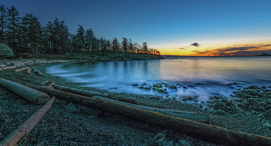 Dawn at Neck Point Park Photograph by Joy McAdams | Pixels