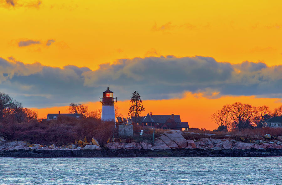 Dawn at Ten Pound Island Lighthouse  Photograph by Juergen Roth