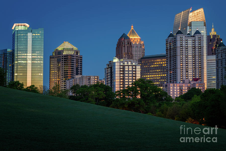 Dawn In Midtown Atlanta Photograph by Doug Sturgess