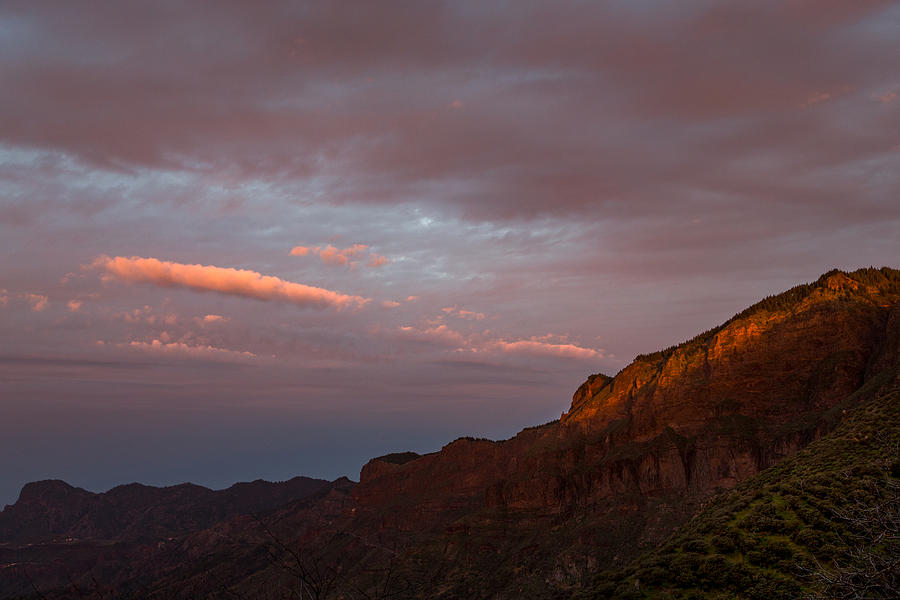 Dawn light on a rugged mountain in the centre of Gran Canaria Photograph by Brand X Pictures