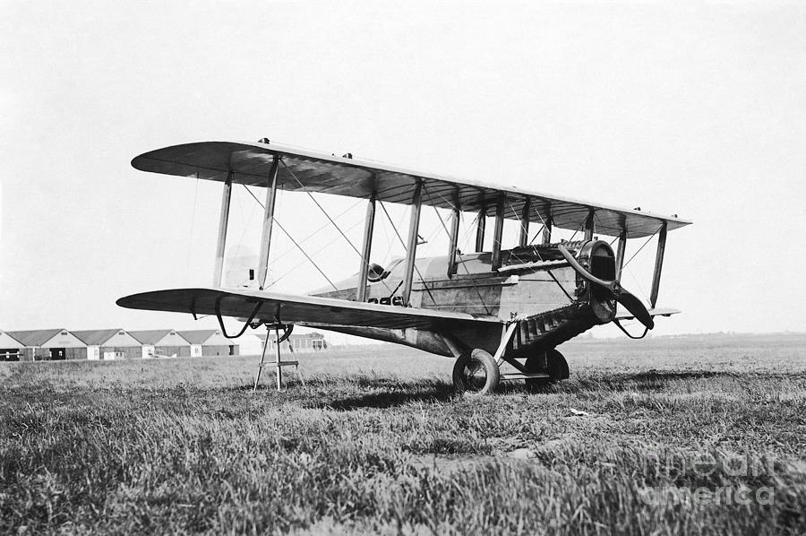 De Havilland Biplane Photograph by Granger