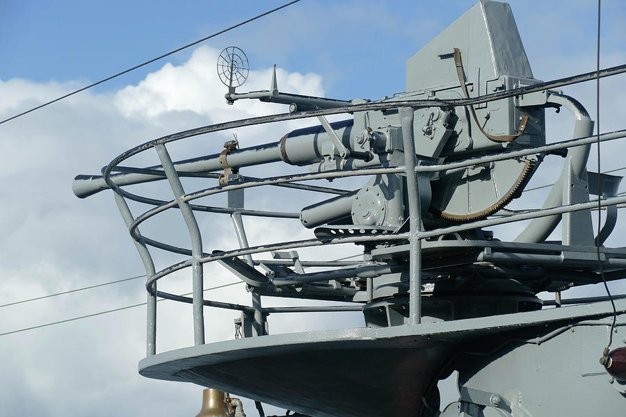 Deck gun of USS Pampanito Photograph by Steve Estvanik