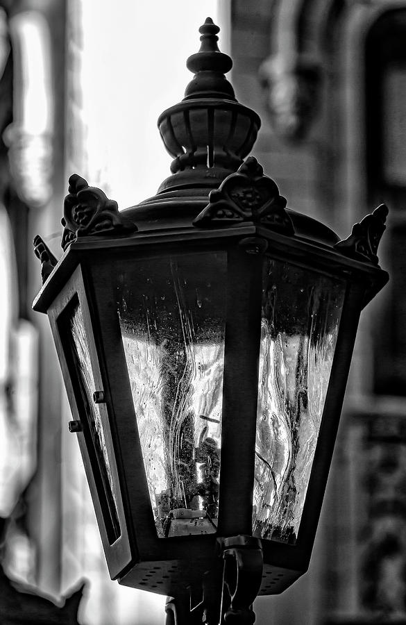 Decorative Street Lamp NYC Photograph by Robert Ullmann