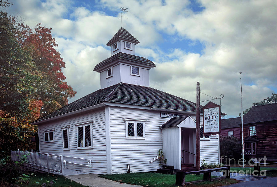 Deerfield Post Office. Photograph by Robert Murray - Fine Art America