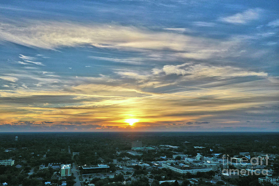 DeLand sunrise 02/15/2022 Photograph by Ted Beiler - Fine Art America