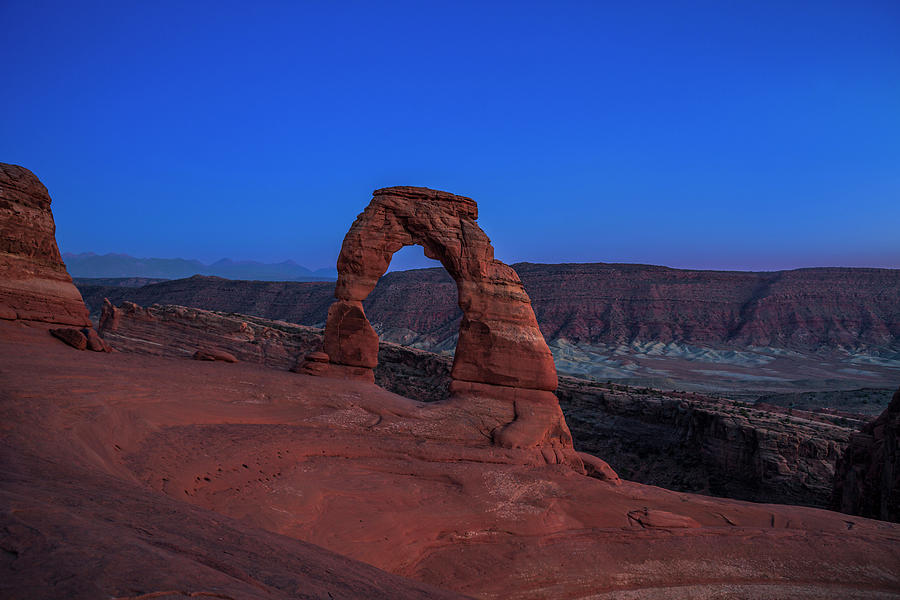 Delicate Arch Twilight Photograph by Andrew Soundarajan
