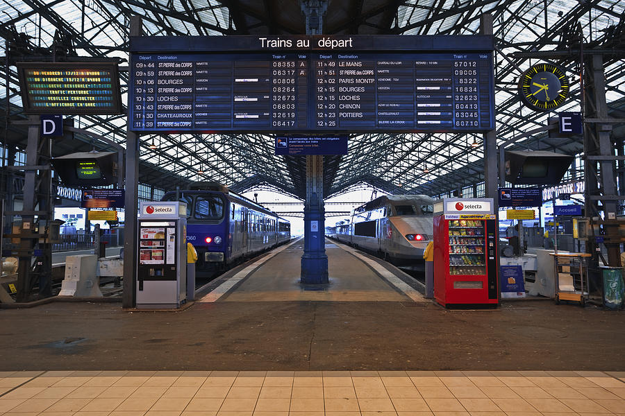 Departures board, Tours train station, France. Photograph by Julian Elliott Photography
