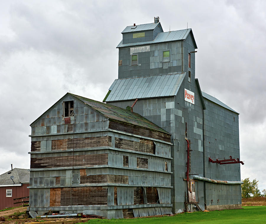 Derelict Grain Mill Photograph by Paul Freidlund