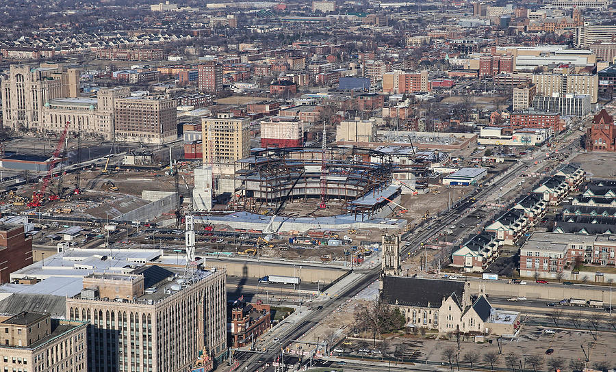 Detroit Red Wings New Arena Photograph by Leon Halip