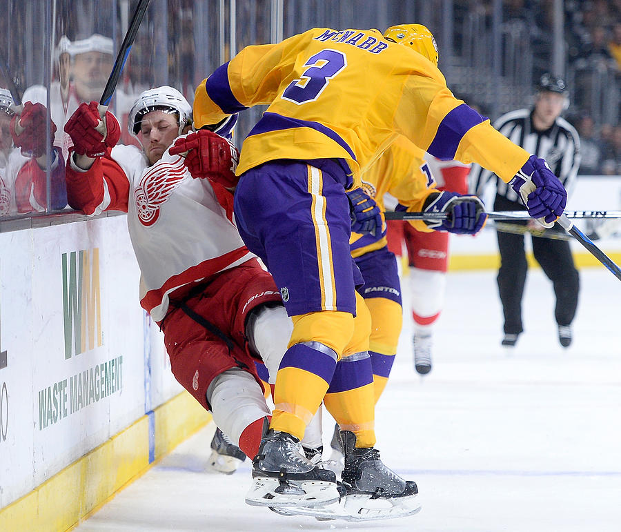Detroit Red Wings v Los Angeles Kings Photograph by Harry How
