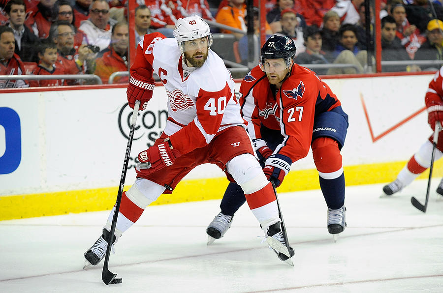 Detroit Red Wings v Washington Capitals Photograph by G Fiume