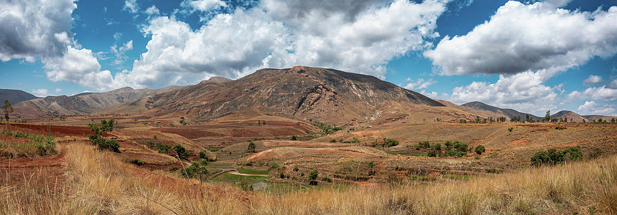 Devastated central Madagascar landscape - Mandoto, Vakinankaratr ...