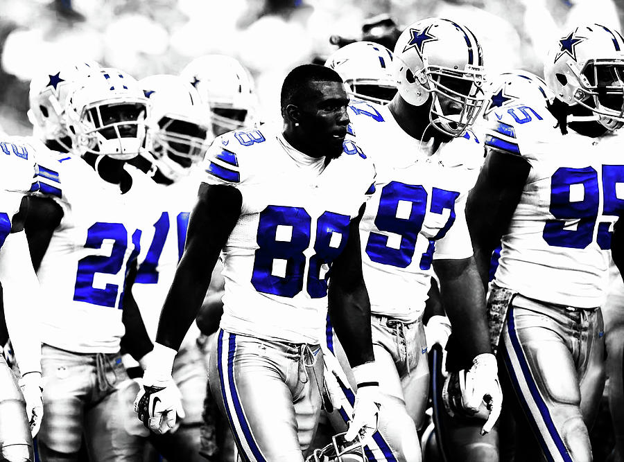 Dez Bryant and The Cowboys Mixed Media by Brian Reaves