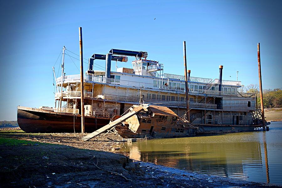 Diamond Lady Riverboat Casino Photograph by Lacena Borders - Fine Art ...