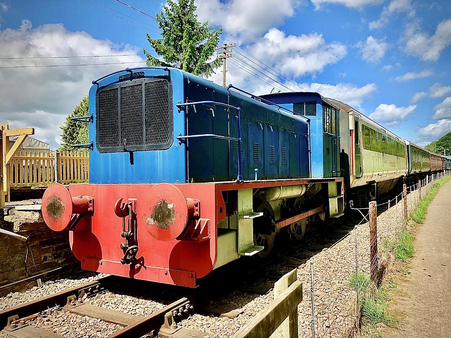 Diesel Locomotive Shunter No. 764 Sir Gyles Isham Photograph by Gordon James