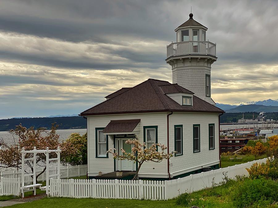 Dimick Lighthouse Photograph by Jerry Abbott