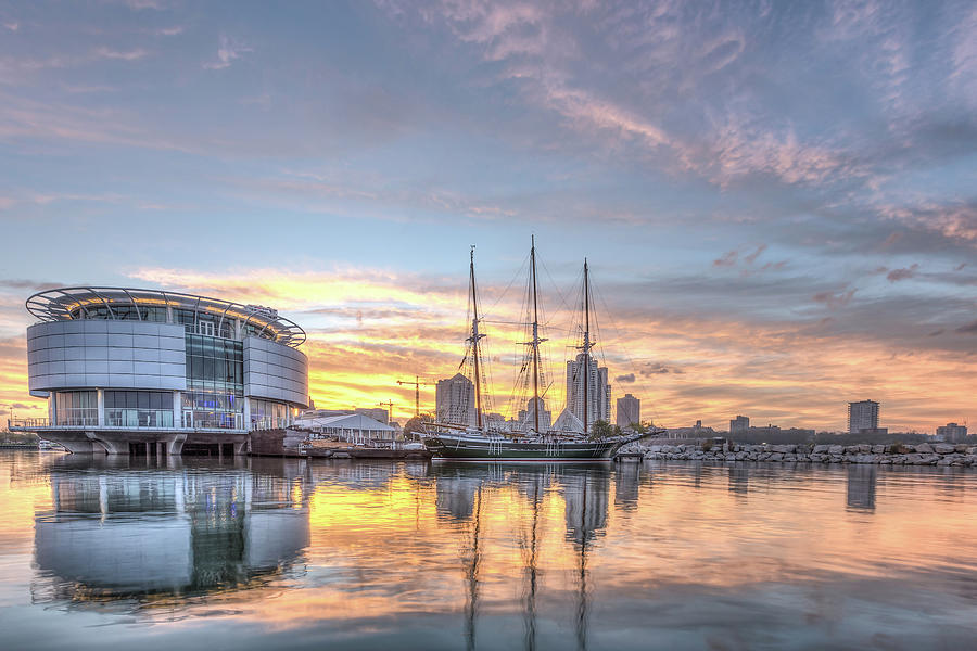 Discovery World Sunset Photograph by Paul Schultz