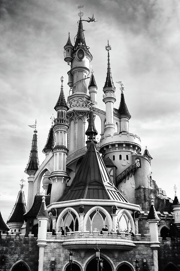 https://images.fineartamerica.com/images/artworkimages/mediumlarge/3/disney-castle-paris-black-and-white-mihaela-pater.jpg