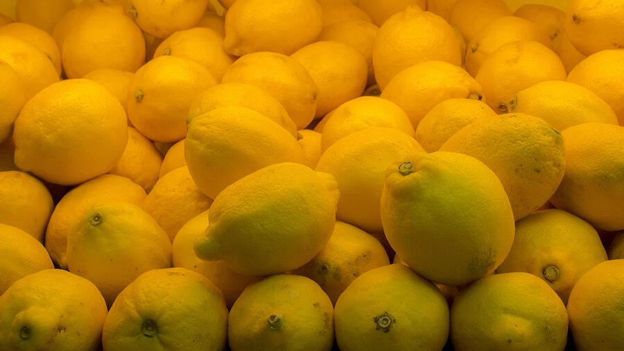 Display Of Lemons In Market Photograph by Fajrul Islam