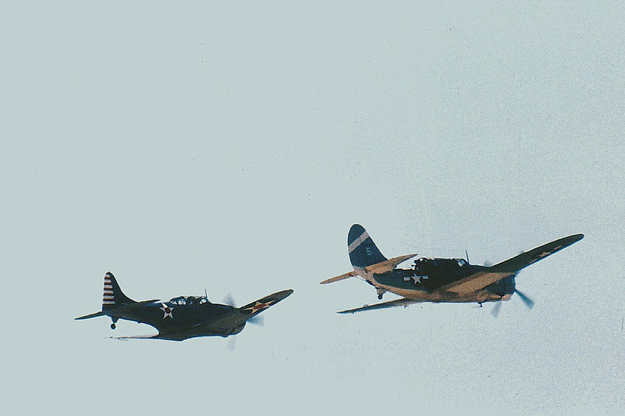 Dive Bombers Outbound Photograph by Lin Grosvenor