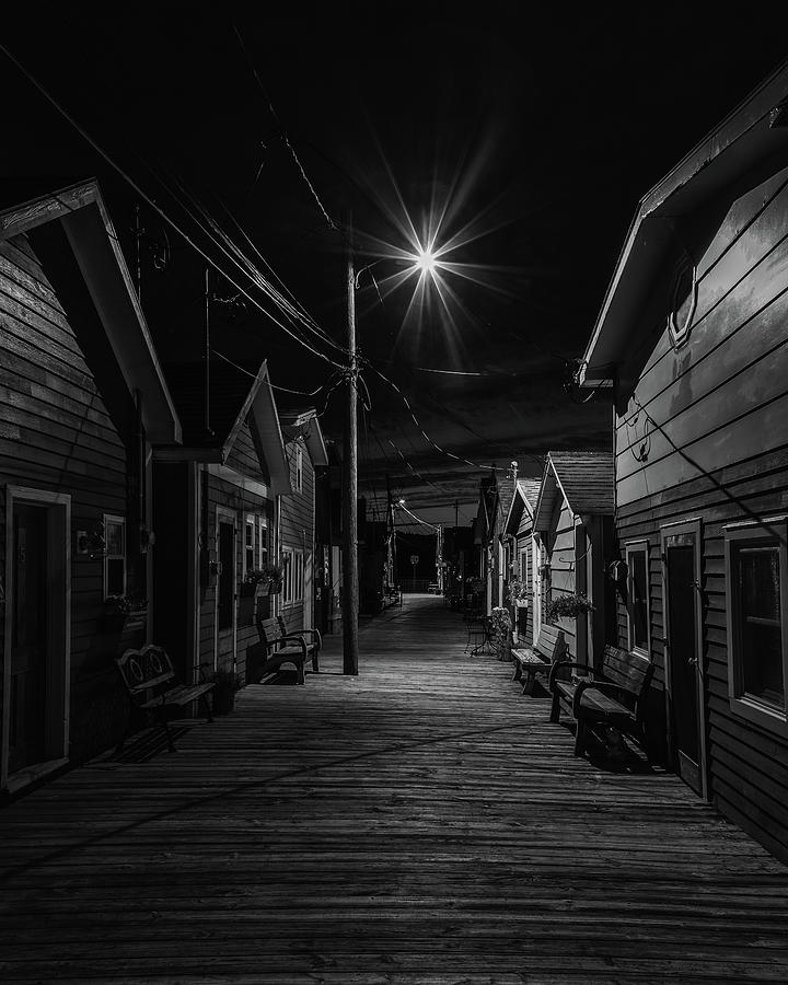 Black And White Photograph - Dockside in Canandaigua by Rod Best