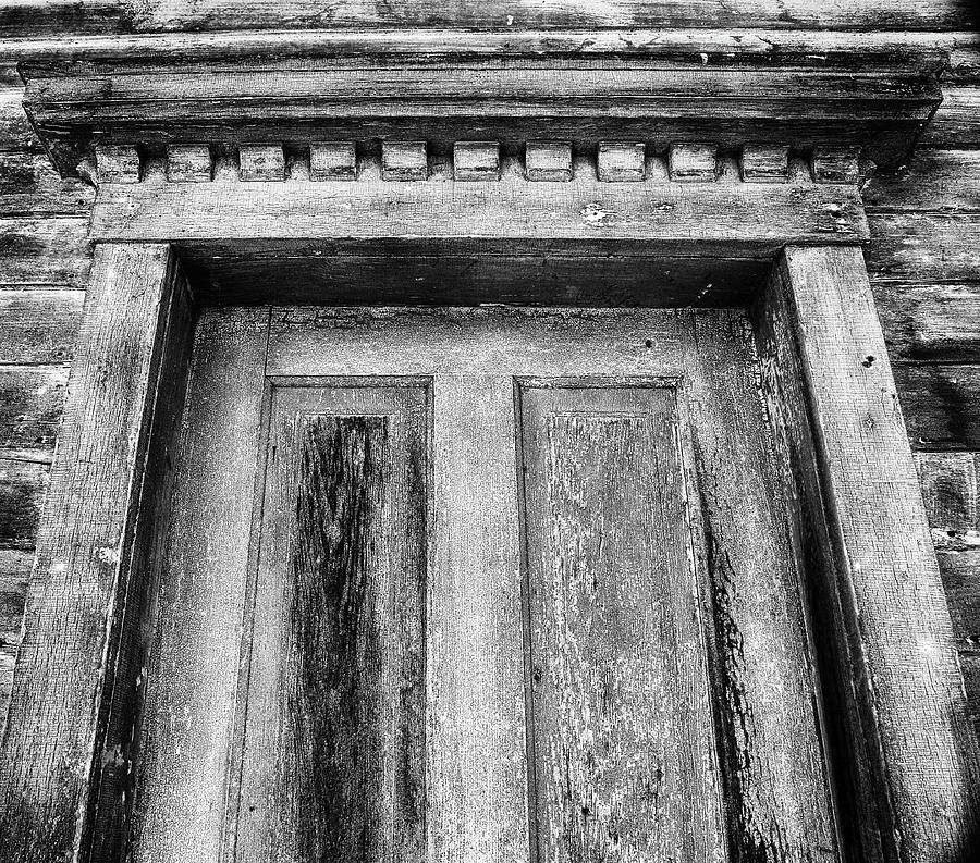 Door Lintel Fayette Hotel BW 111522 Photograph by Mary Bedy